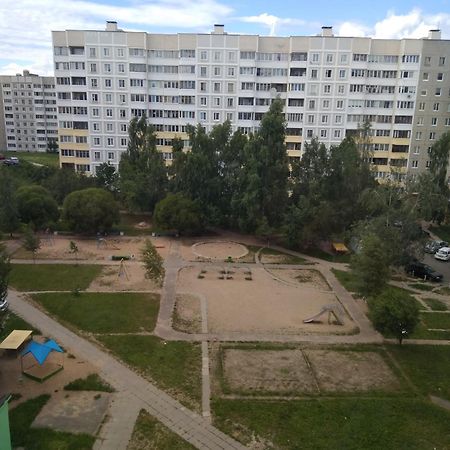 Комната Для Гостей Рядом С Станцией Метро Каменная Горка Mińsk Zewnętrze zdjęcie